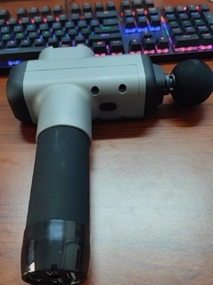 深度体验 BOOSTER 菠萝君 M2-A 筋膜枪 一款出色升级款的灰黑色新选择