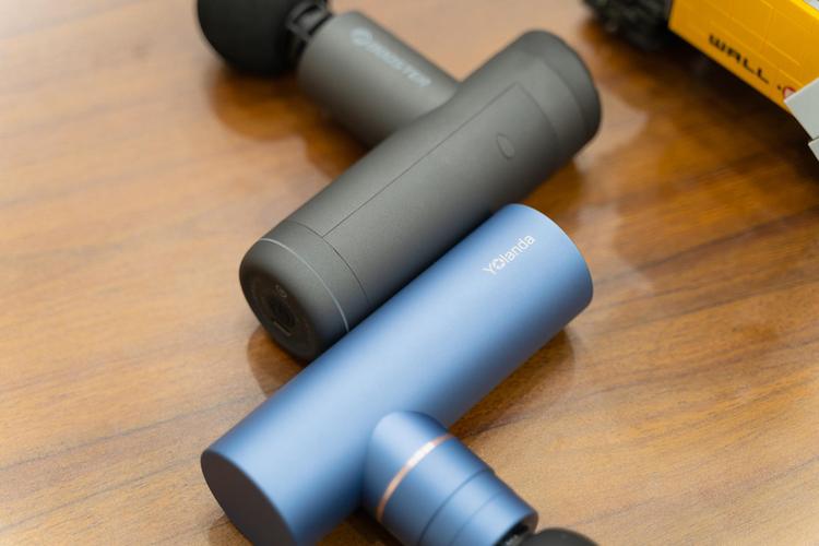 掌心的温柔力量 Booster X迷你筋膜枪体验记